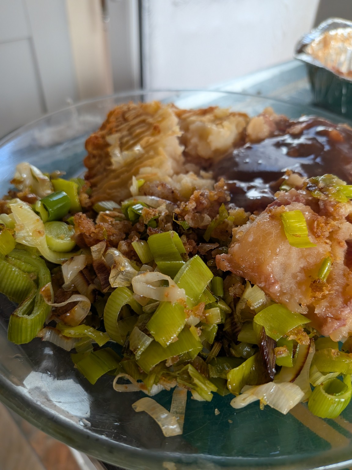 Crispy Parmesan leeks
